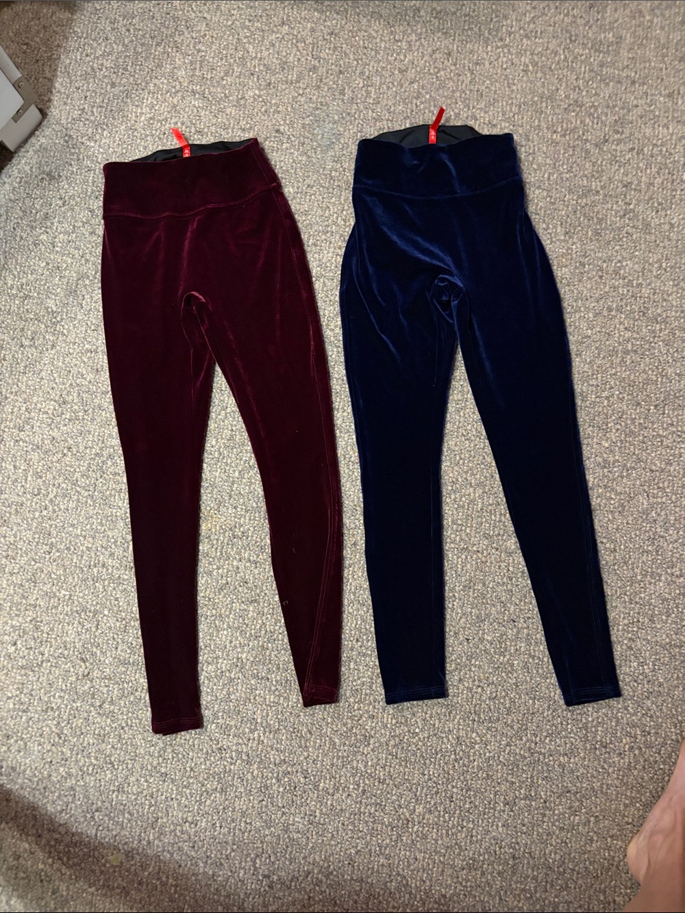 SPANX Kids Velvet Leggings in Burgundy and Navy